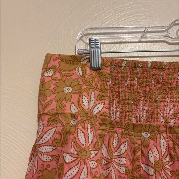 Banana Republic Pink and Brown Floral Mini Skirt - Picture 6 of 8